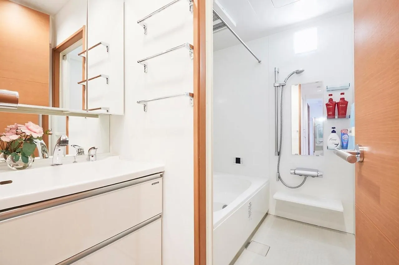 Вилла 46-Shinjuku Resort House Токио